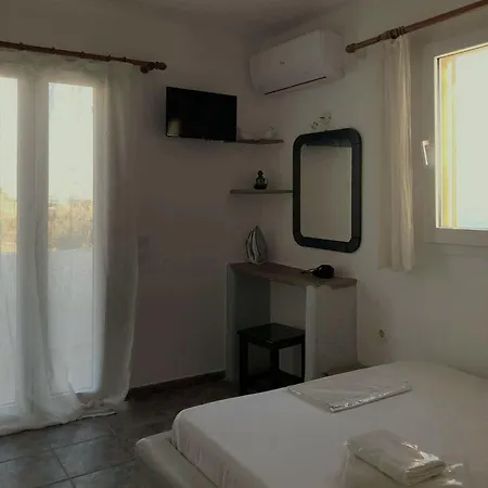 Aegean Sunset 公寓 基奥尼亚